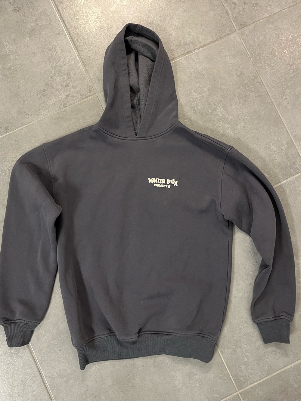White Fox Hoodie. Dark Gray. Size xxs/xs.